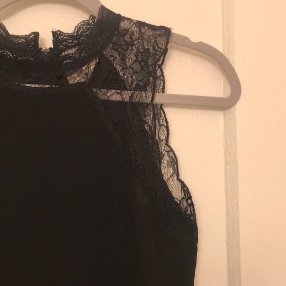 Chiffon and lace dress - Picture 2 of 3